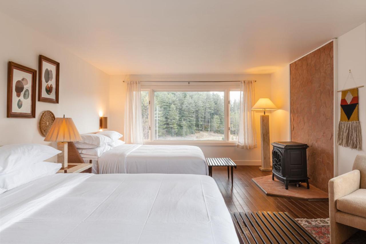 Eastwind Hotel Lake Placid Bagian luar foto
