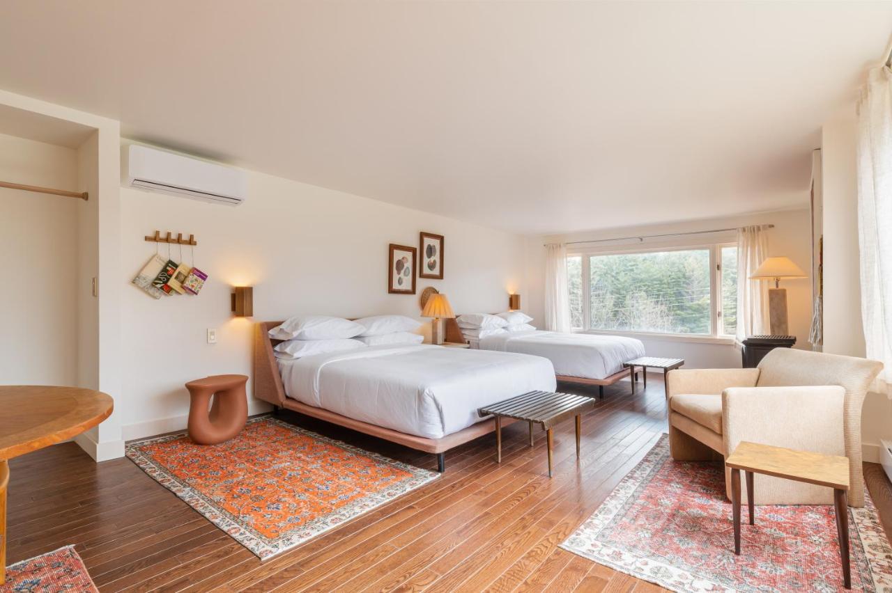 Eastwind Hotel Lake Placid Bagian luar foto