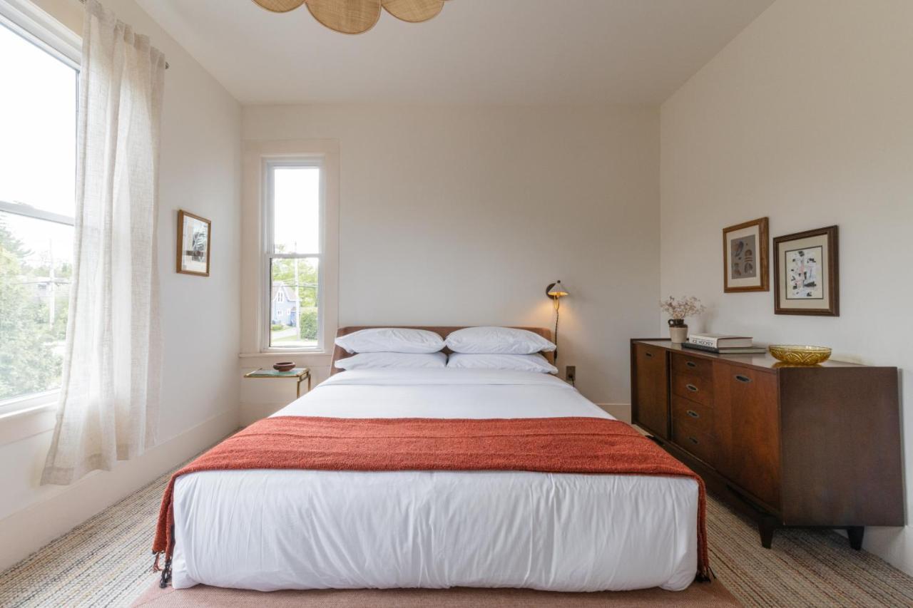 Eastwind Hotel Lake Placid Bagian luar foto