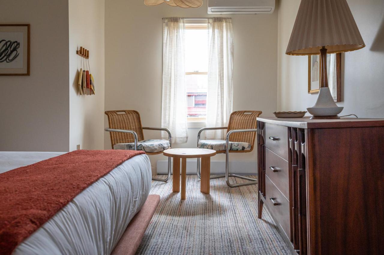 Eastwind Hotel Lake Placid Bagian luar foto