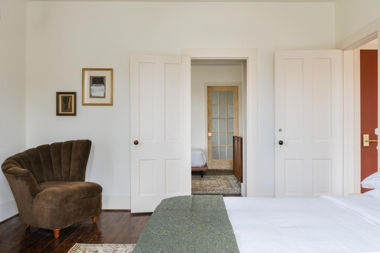Eastwind Hotel Lake Placid Bagian luar foto