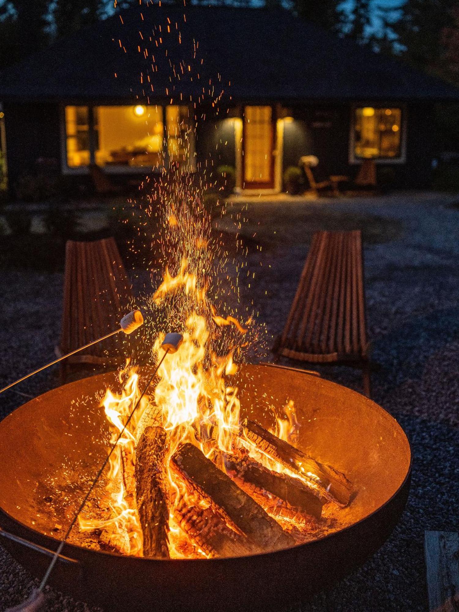 Eastwind Hotel Lake Placid Bagian luar foto